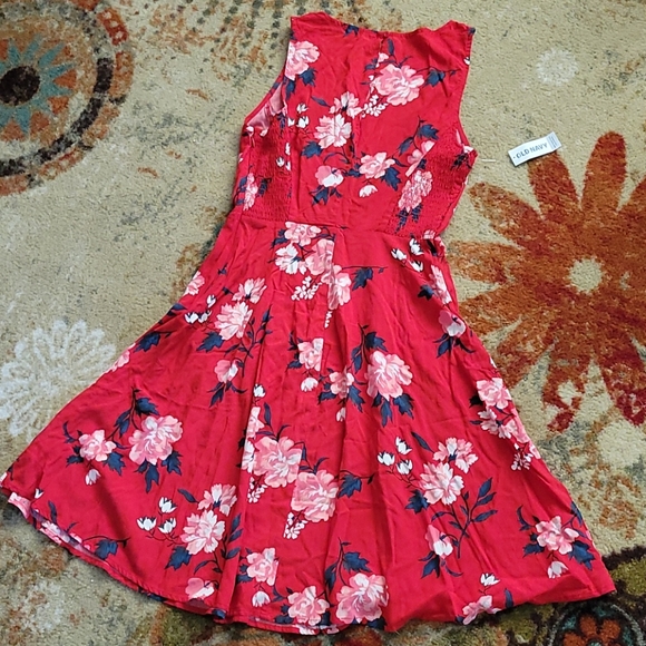 Old Navy Red Floral Sun Dress - Picture 4 of 7